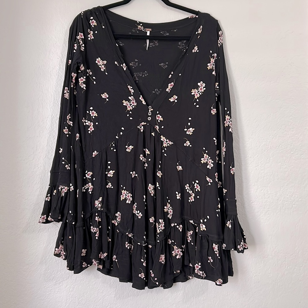 Free People XS Black Floral Tunic
